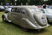 Peugeot 402