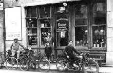 Early Peugeot Cycle shop